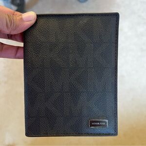Michael Kors MK Signature Passport Wallet - Unisex